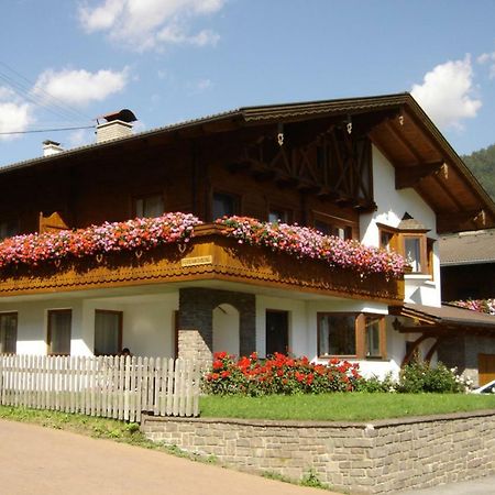 Apartments Poetscher Матрай-ін-Осттіроль Екстер'єр фото